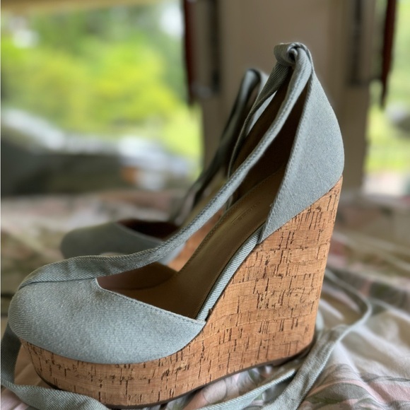 ASOS Denim wedges
New without tags - Picture 4 of 4